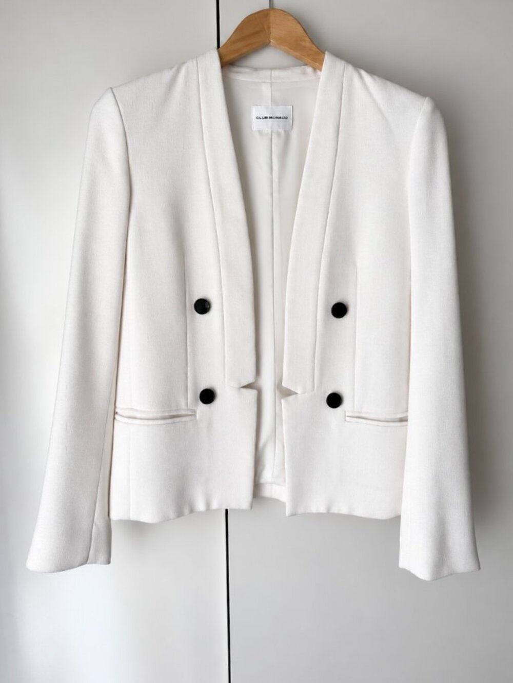 Club Monaco - White Tailored Blazer | Size 2